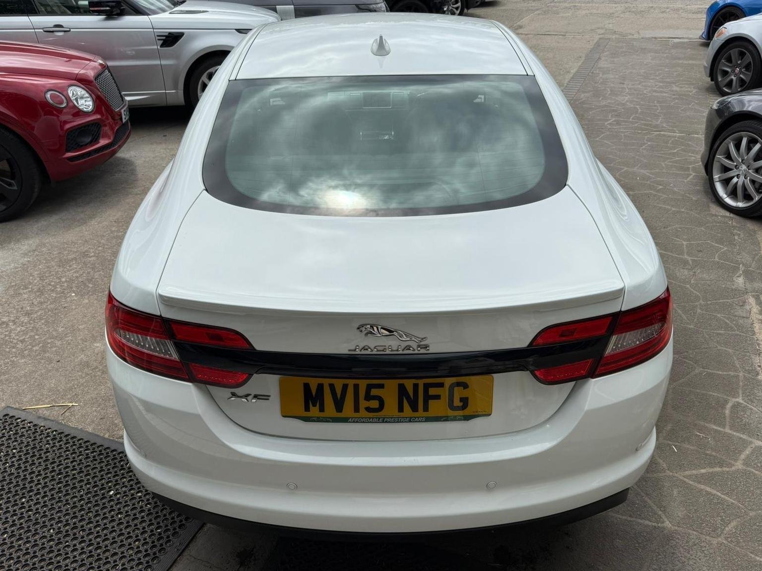 Jaguar XF