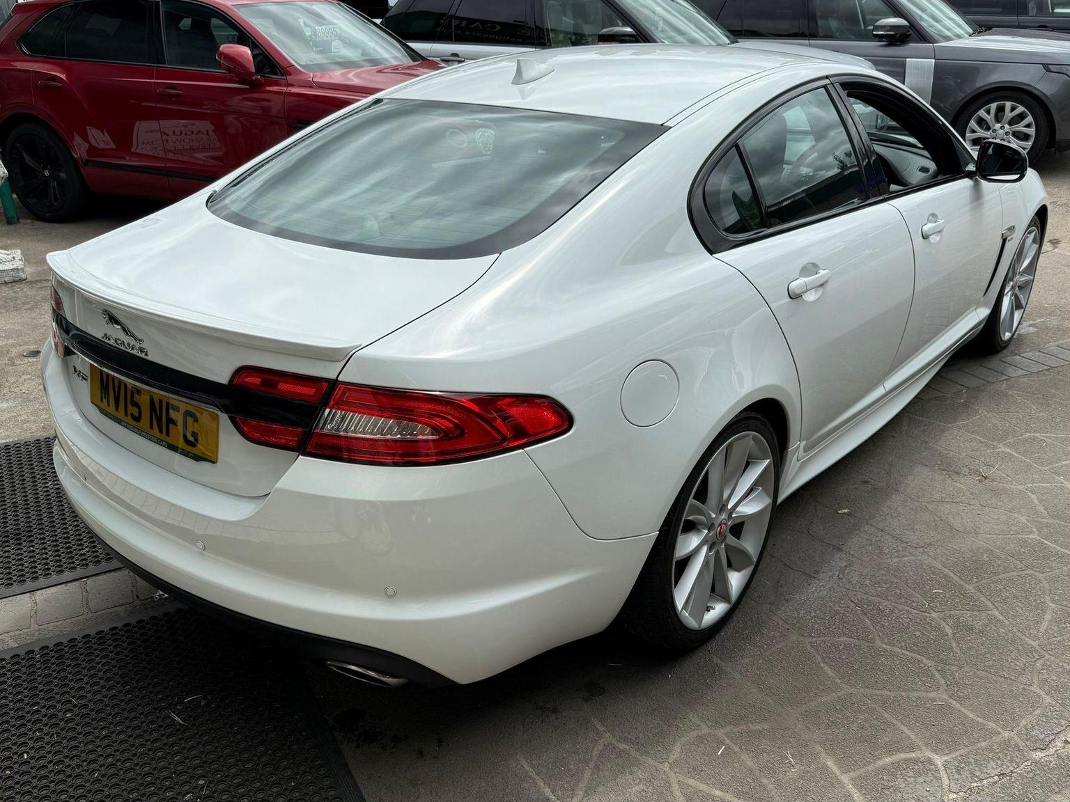 Jaguar XF