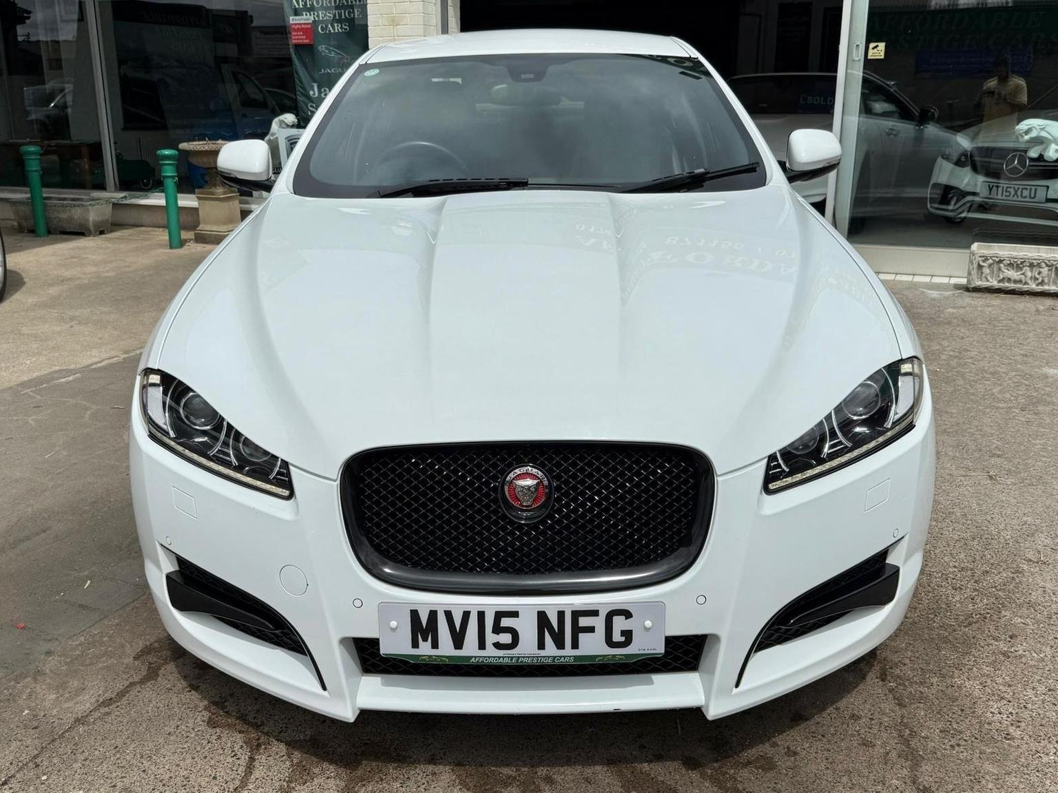 Jaguar XF