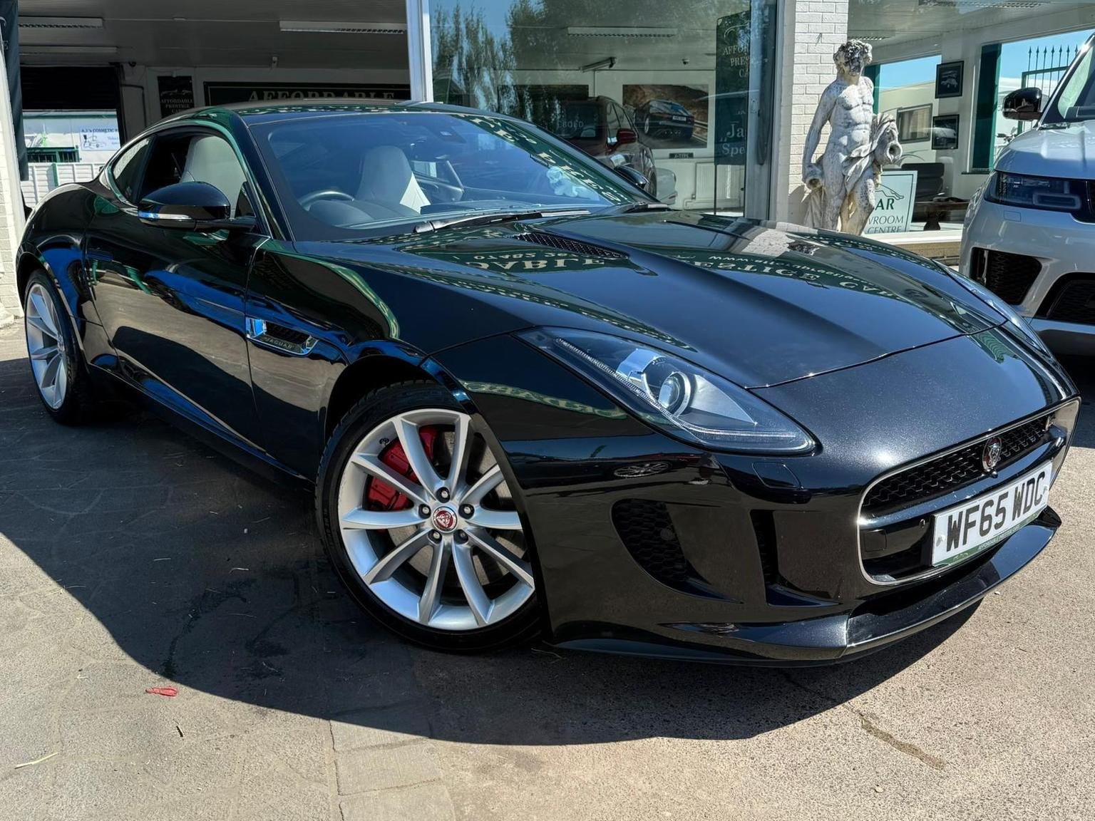 Jaguar F Type