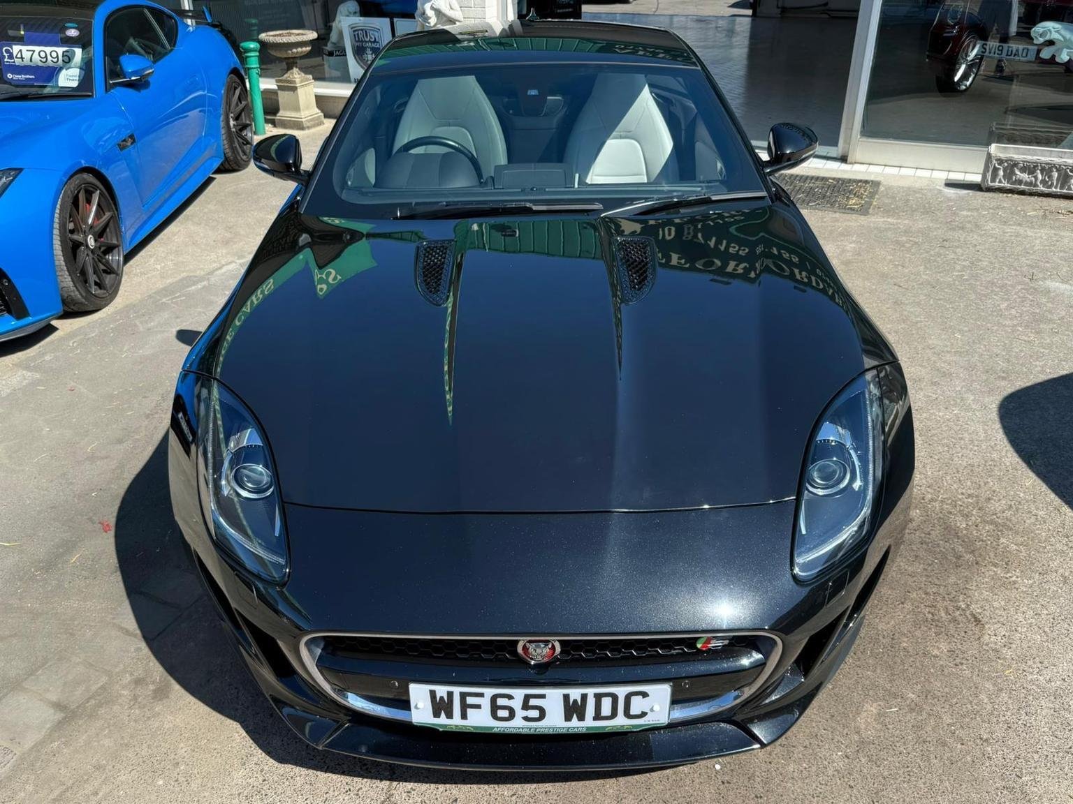 Jaguar F Type