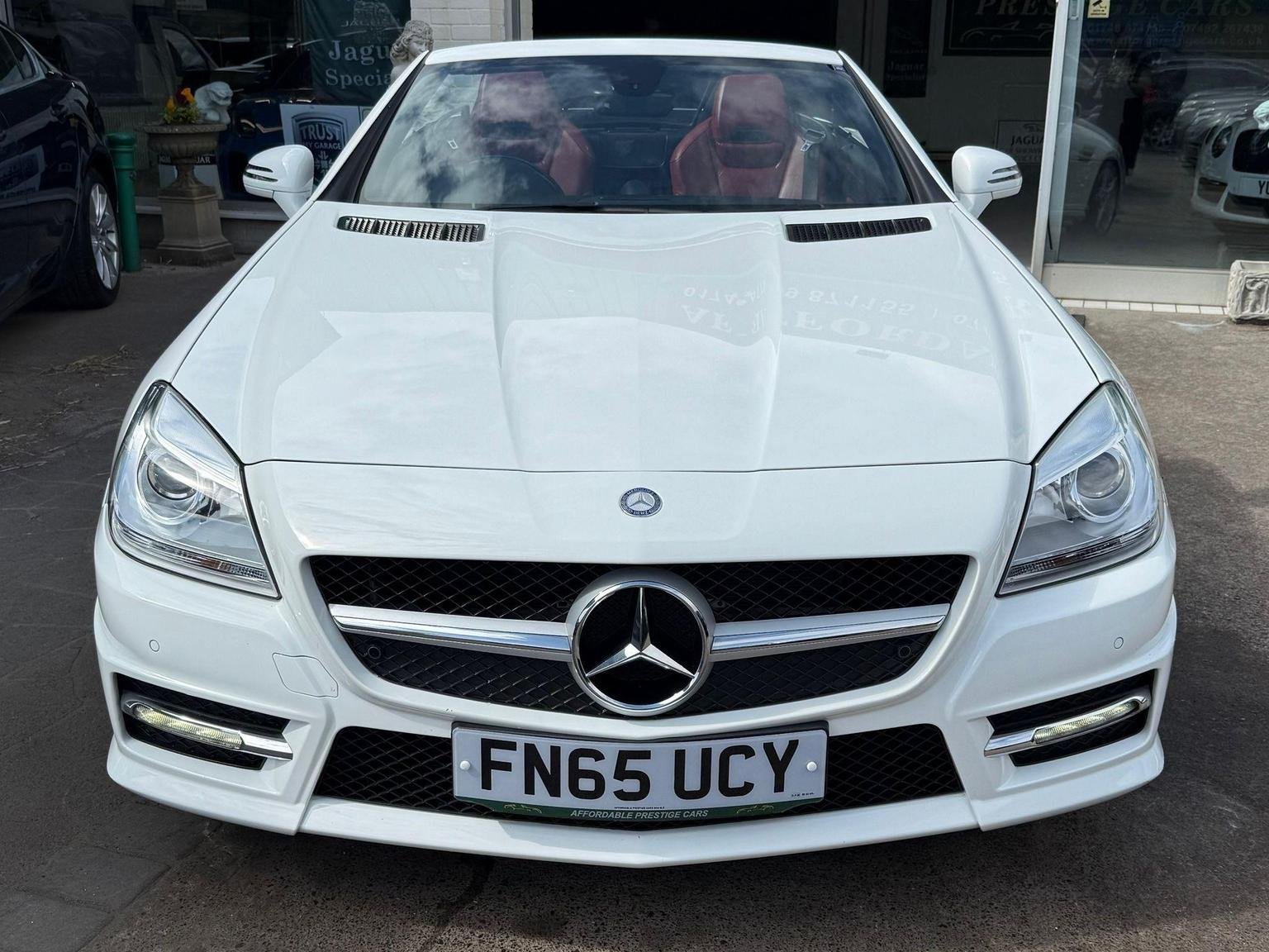 Mercedes Benz SLK