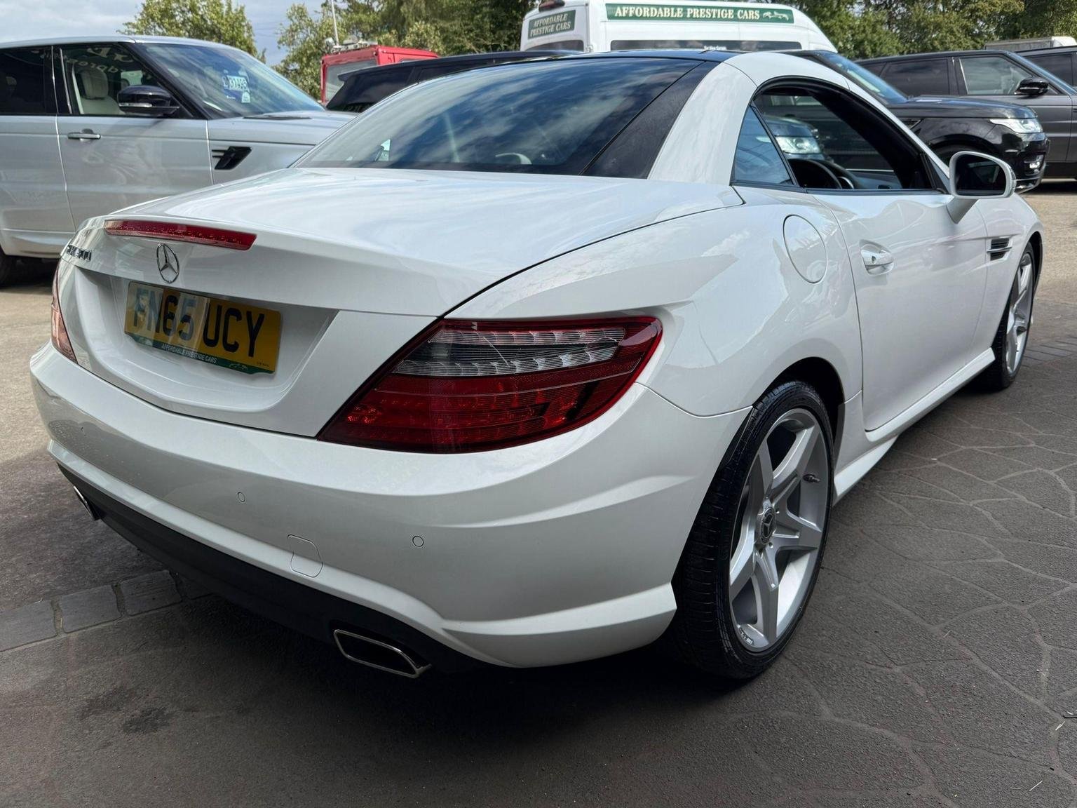 Mercedes Benz SLK