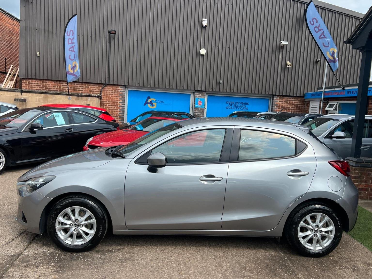 Mazda 2