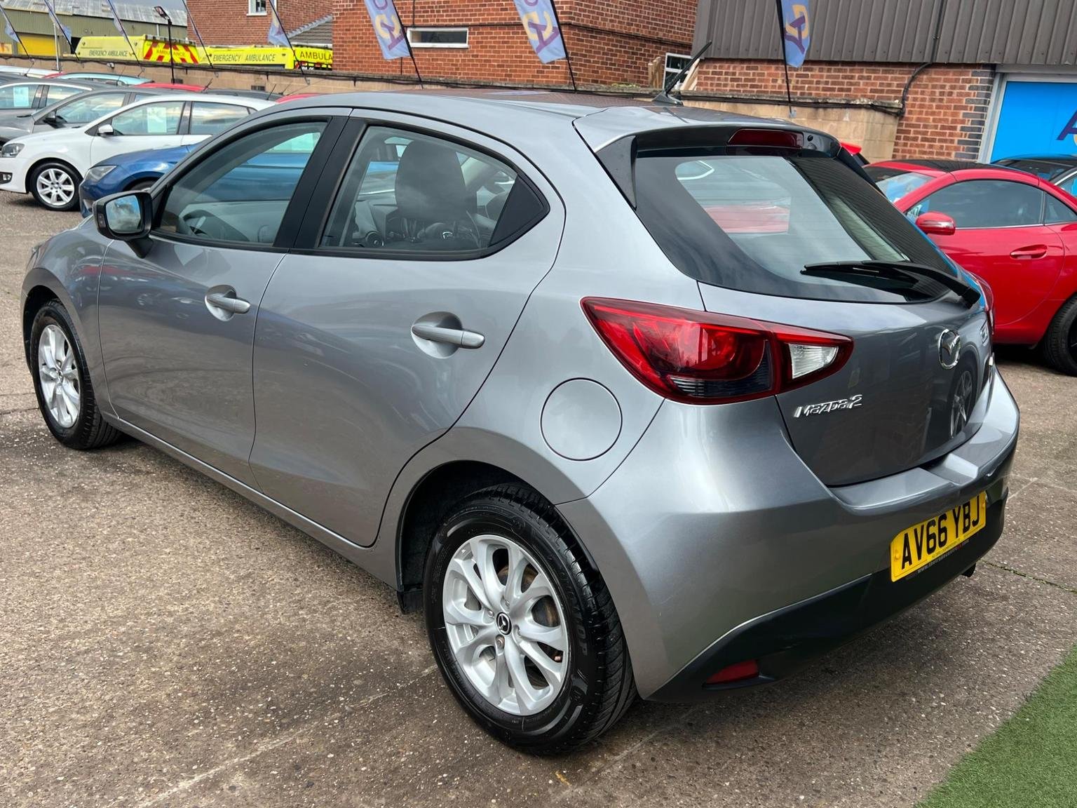 Mazda 2