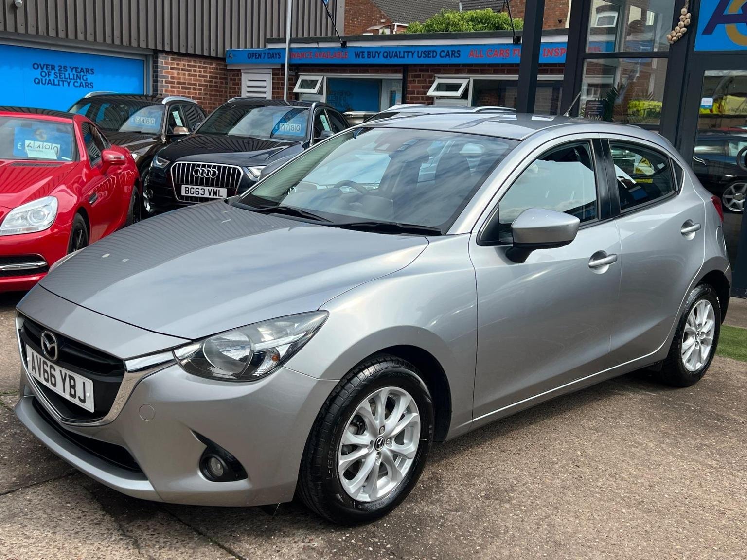 Mazda 2