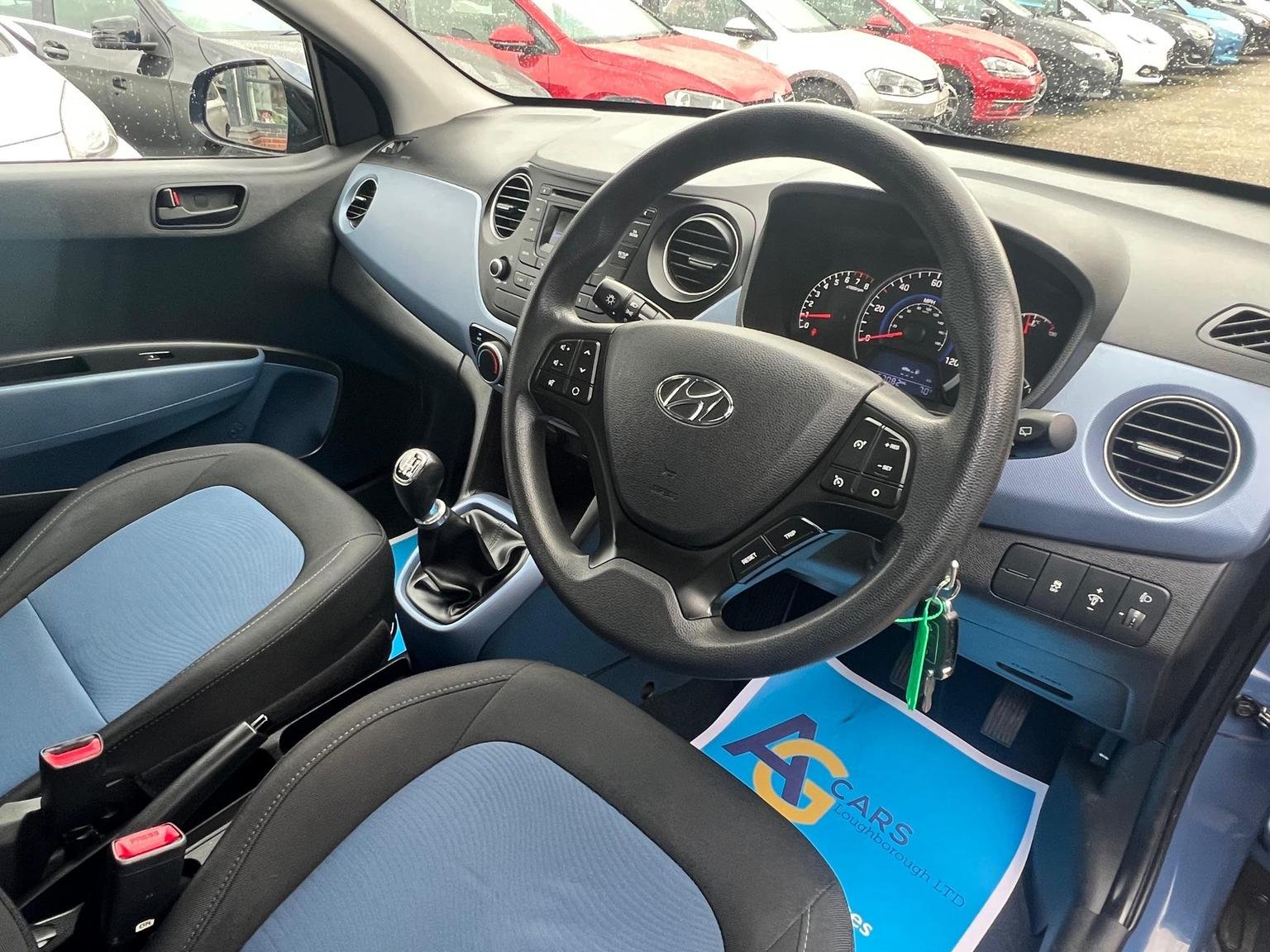Hyundai i10