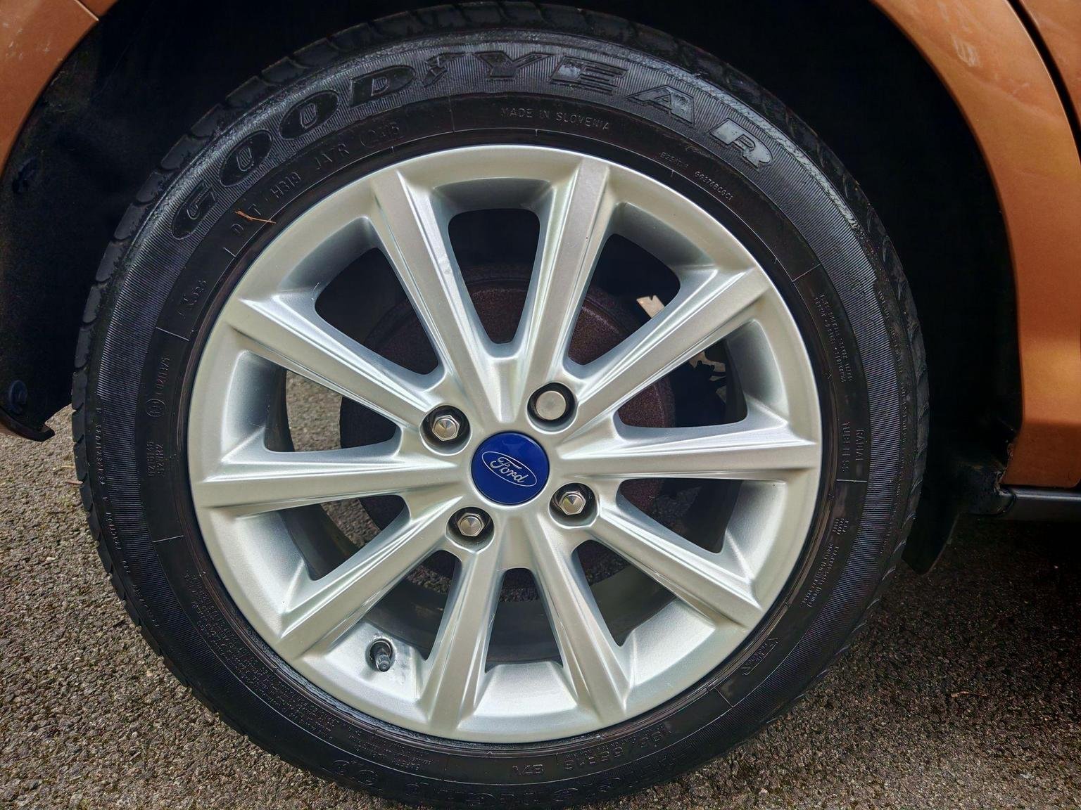Ford B Max
