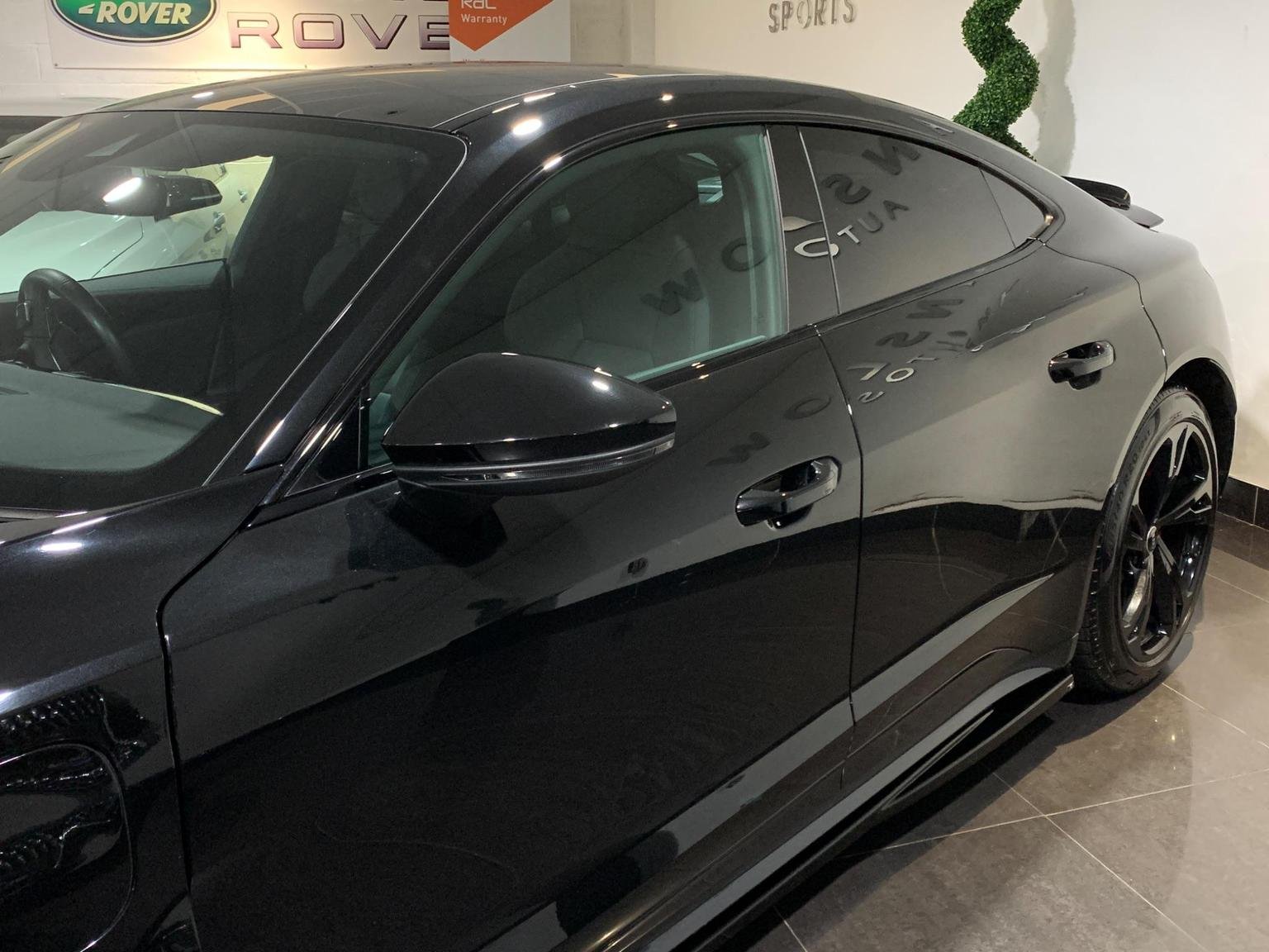 Audi E Tron