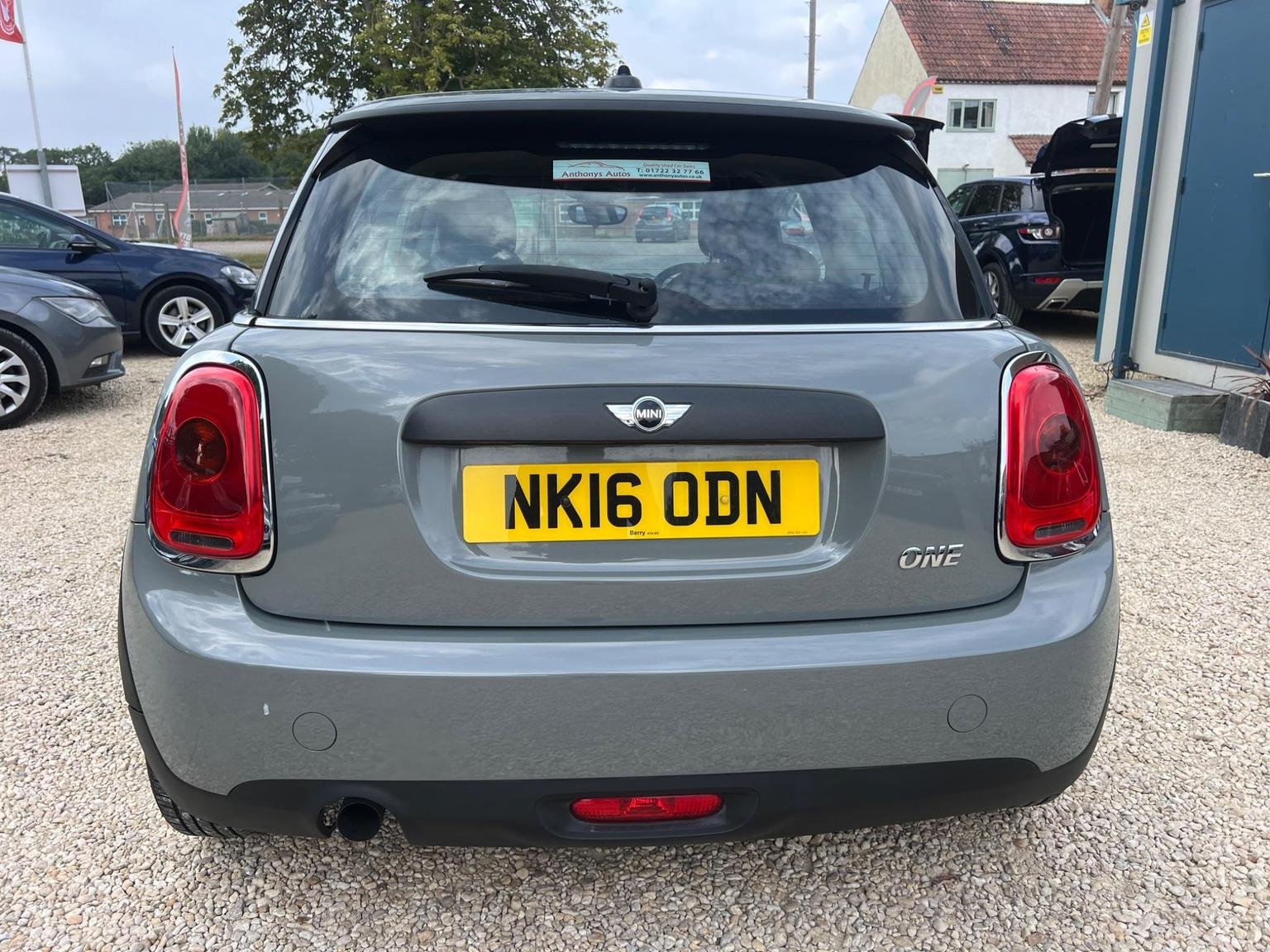 MINI Hatch