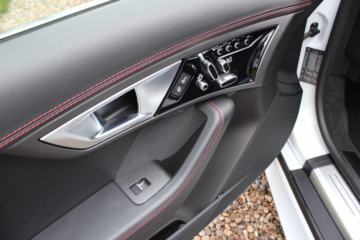 Jaguar F Type