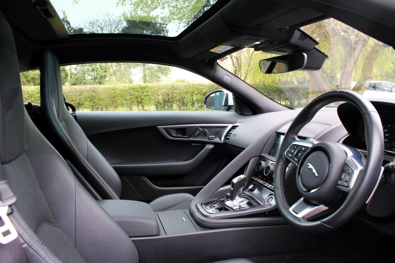 Jaguar F Type