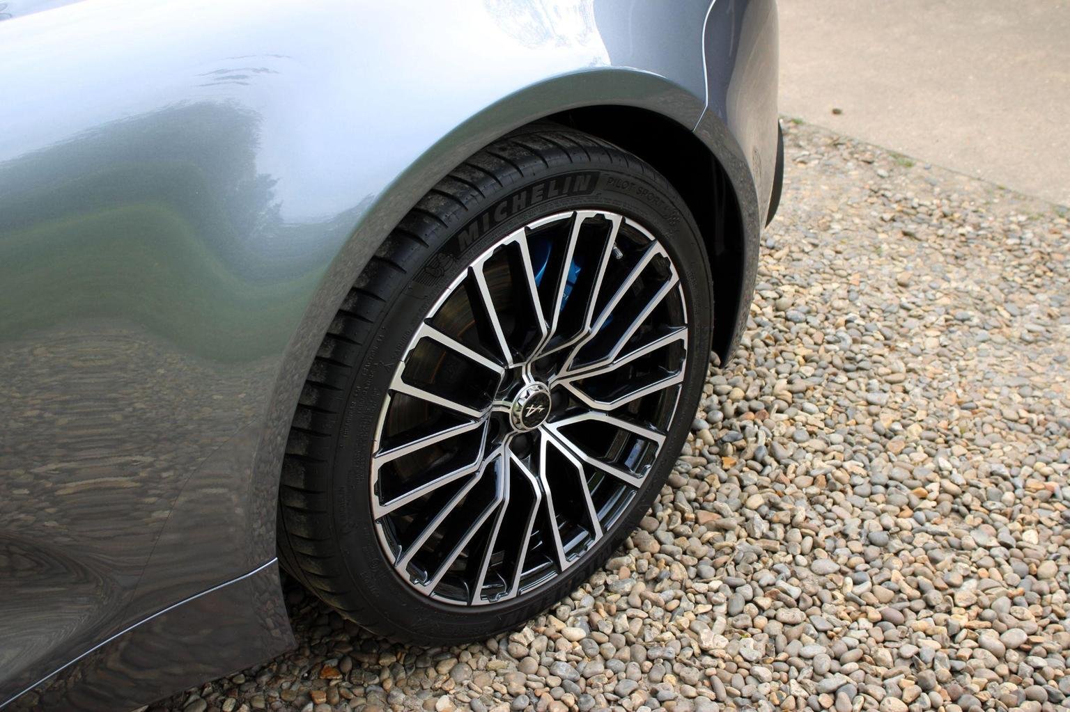 Alpine A110