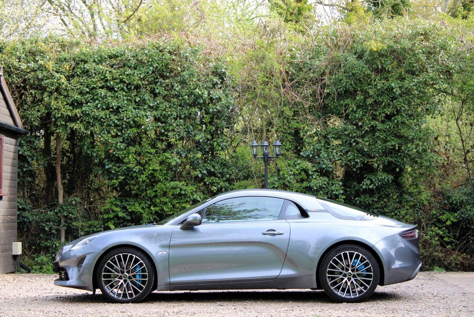 Alpine A110