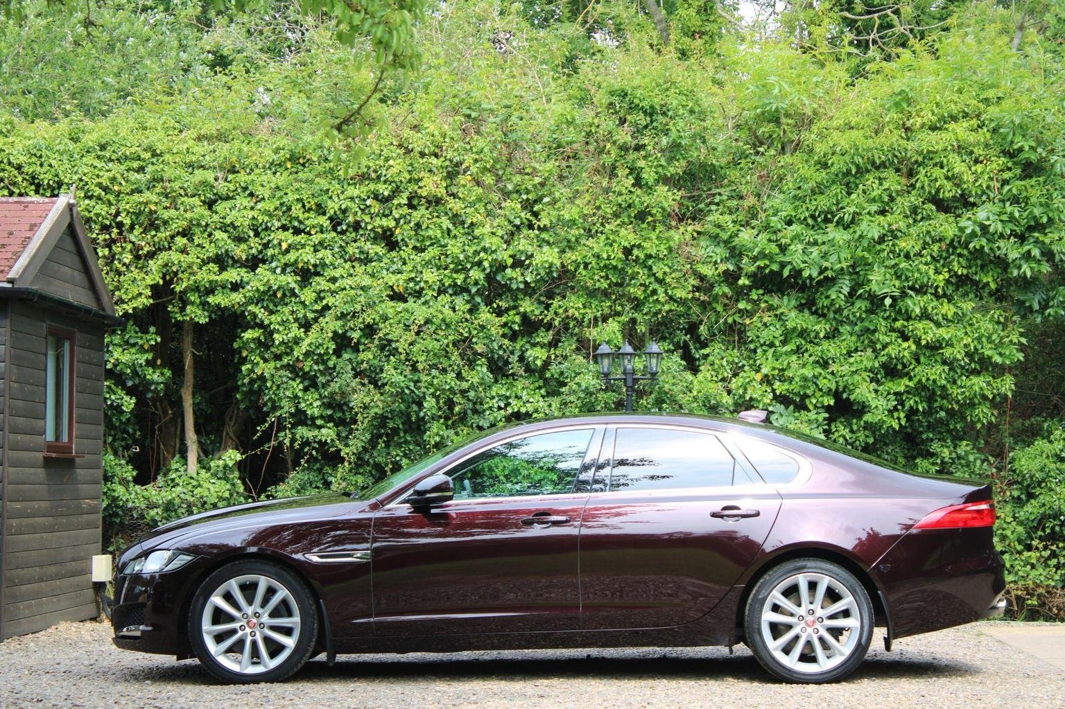 Jaguar XF