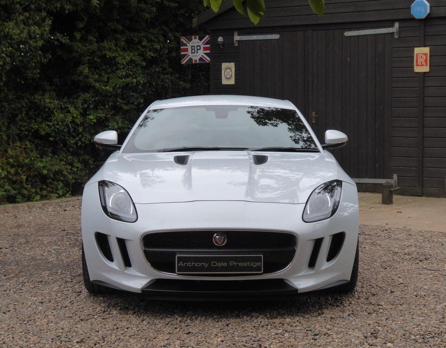 Jaguar F Type