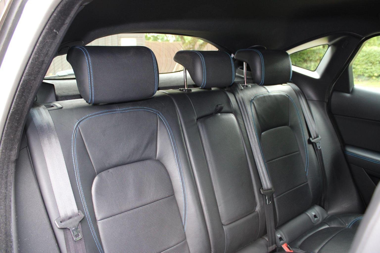 Jaguar E Pace