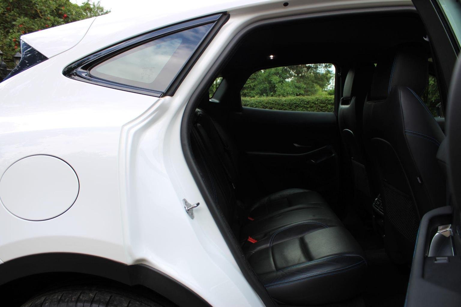 Jaguar E Pace