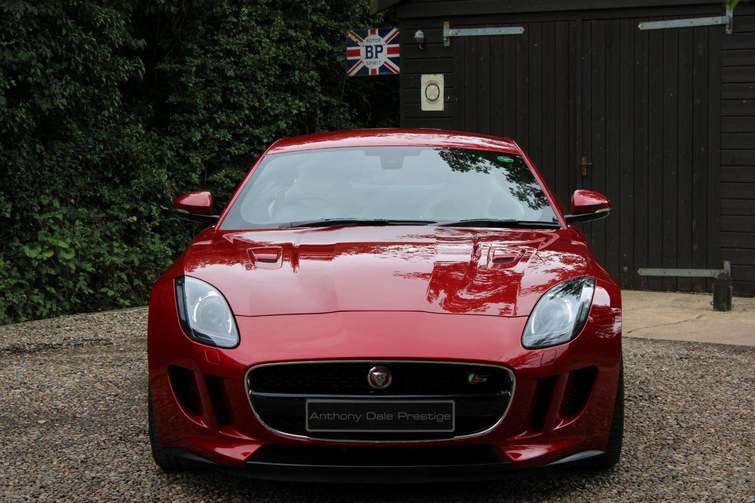 Jaguar F Type