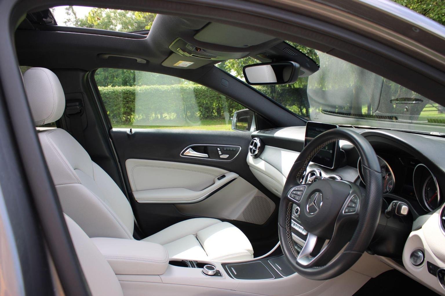 Mercedes Benz GLA Class