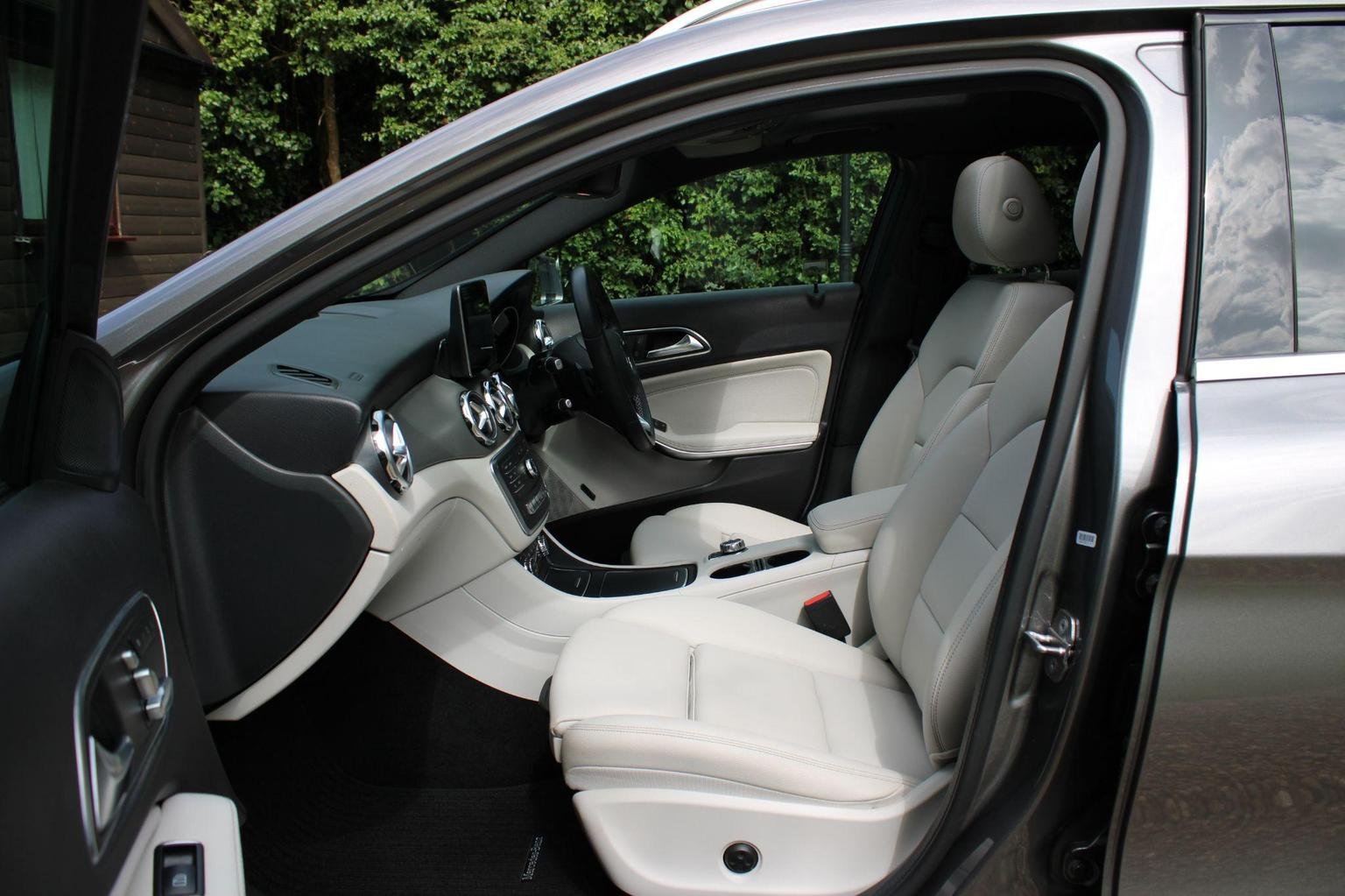 Mercedes Benz GLA Class
