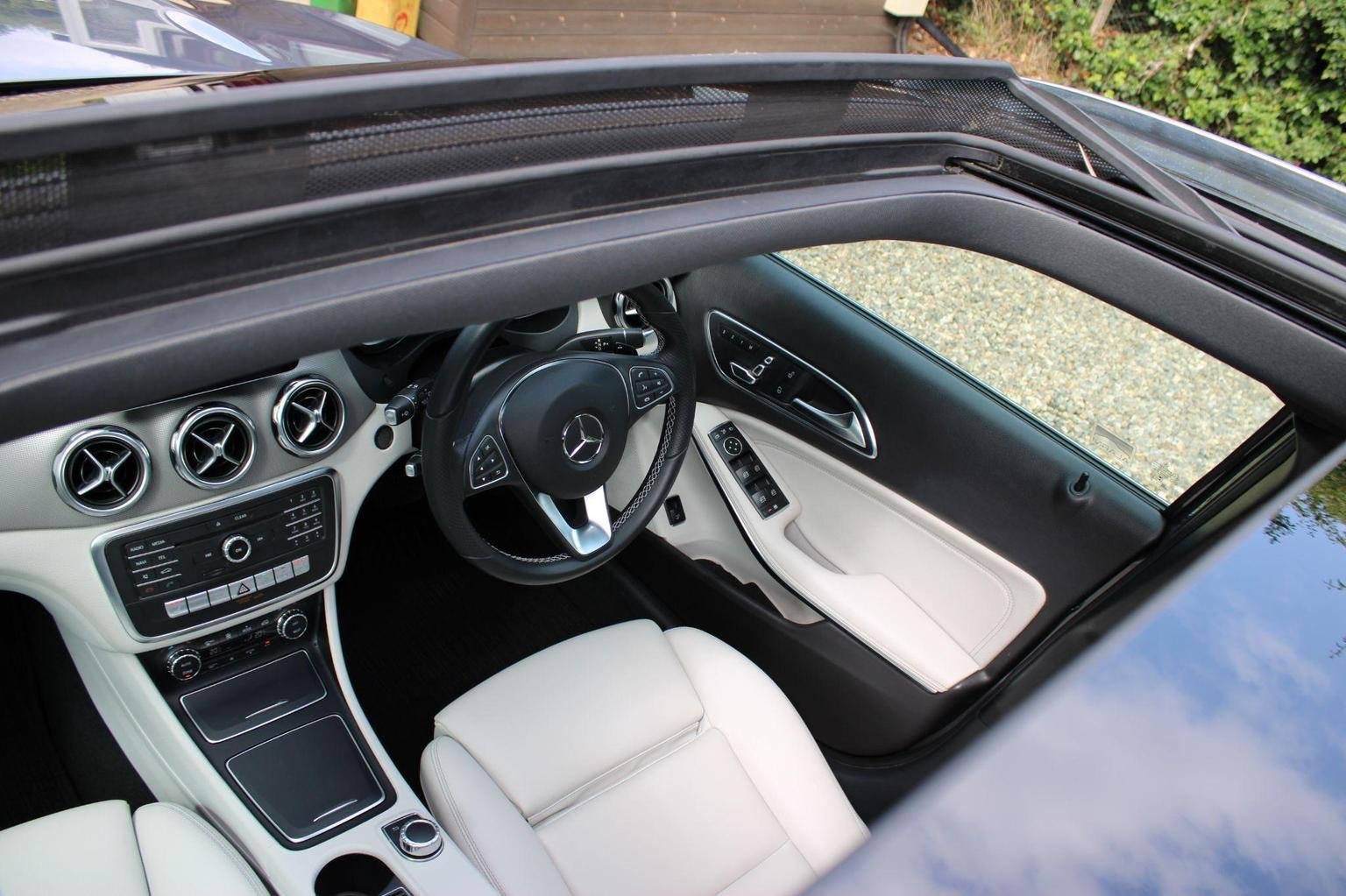 Mercedes Benz GLA Class