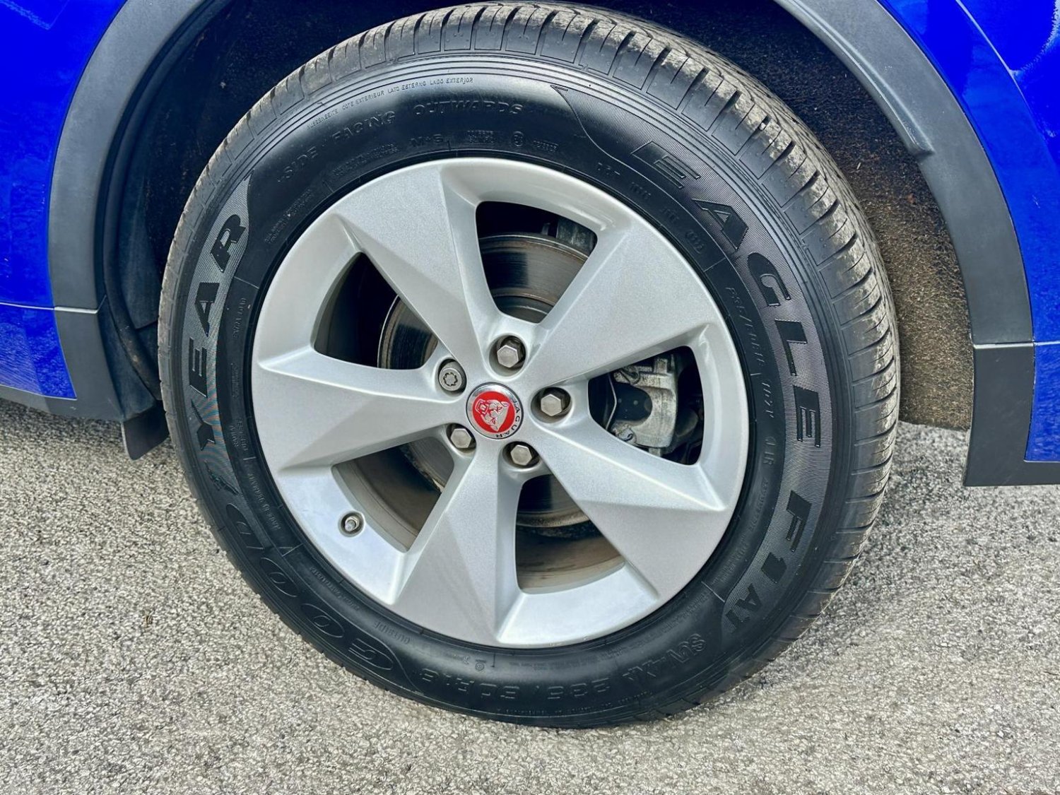 Jaguar E Pace