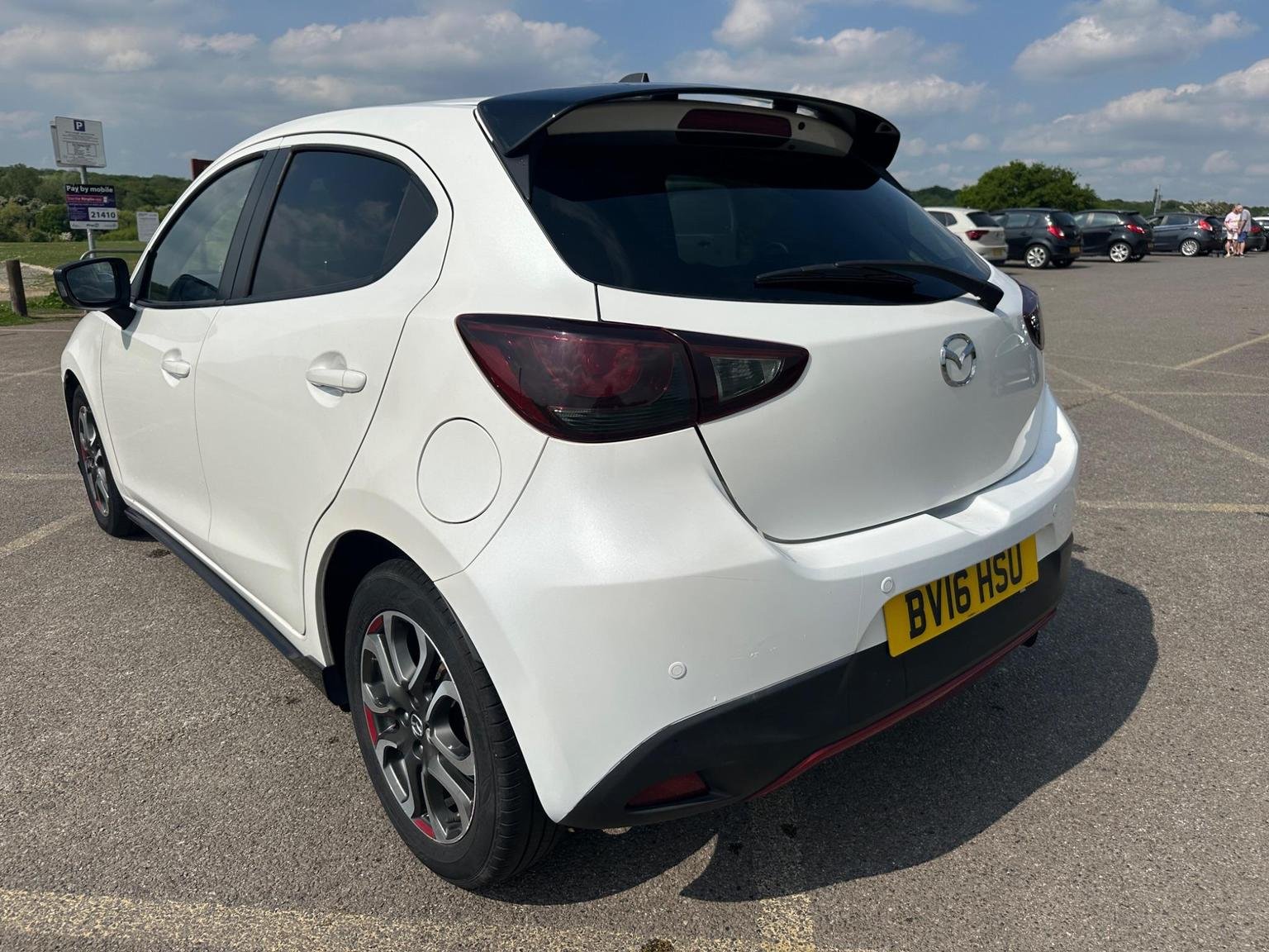 Mazda 2