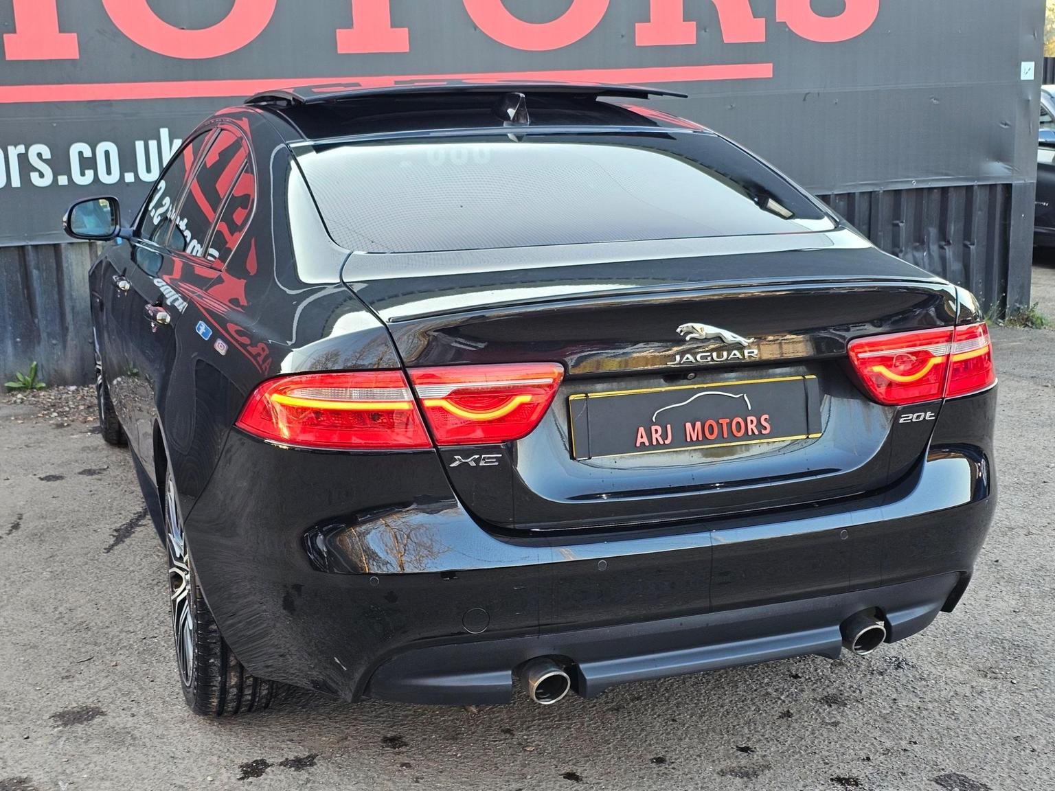 Jaguar XE
