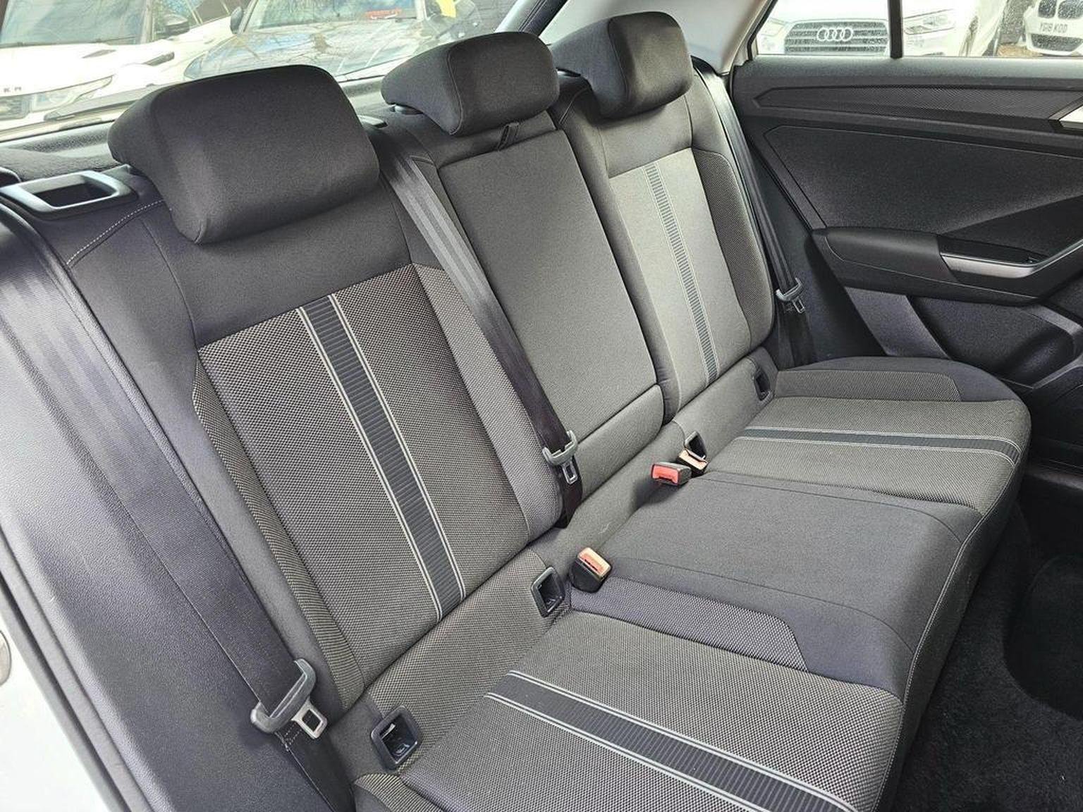 Volkswagen T Roc
