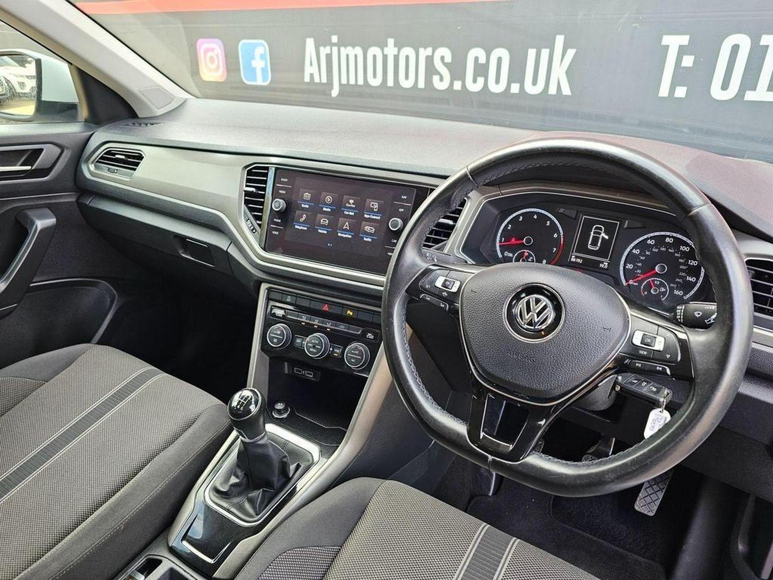 Volkswagen T Roc