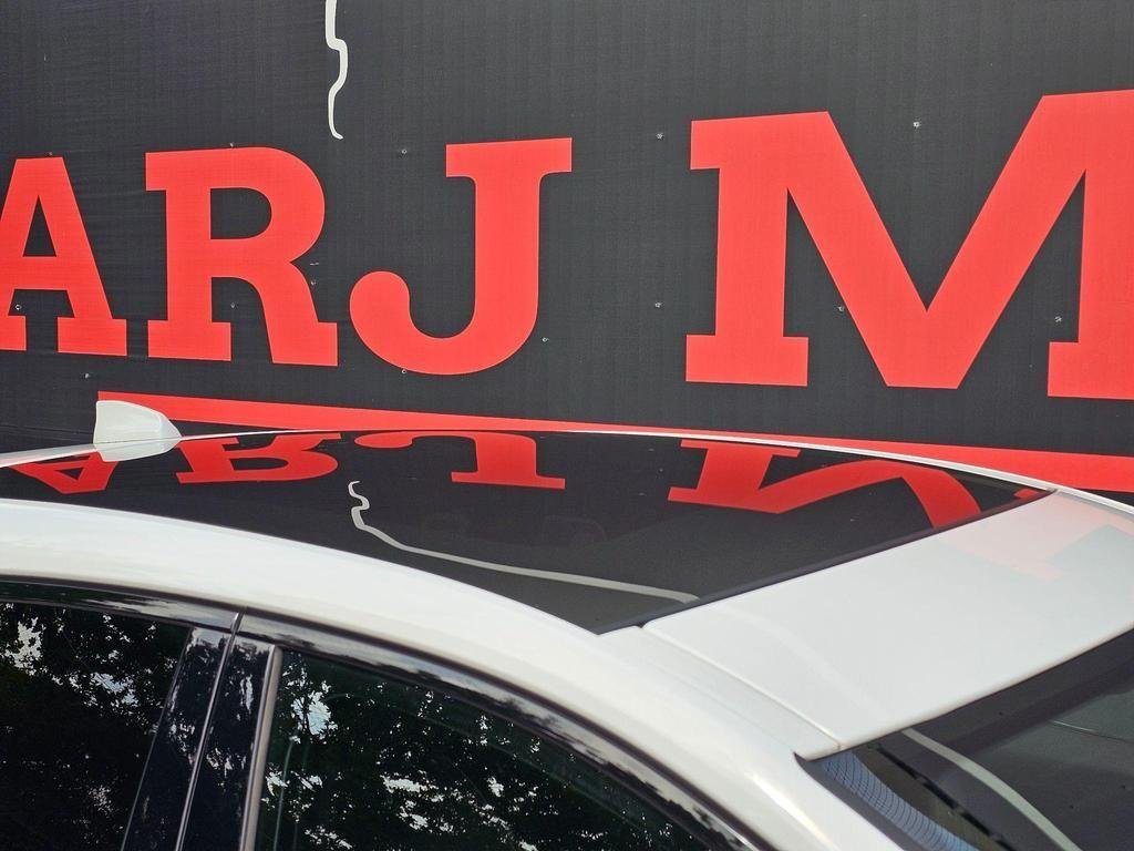 Jaguar E Pace