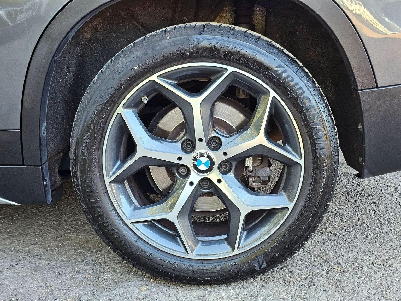BMW X1