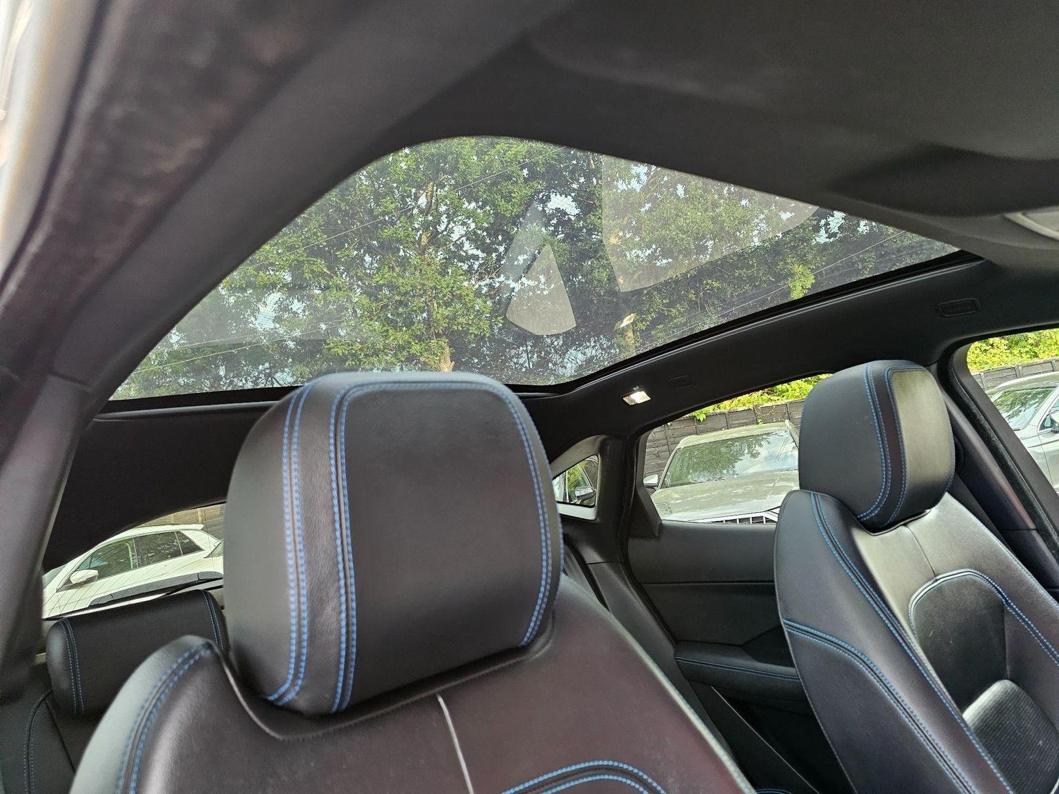 Jaguar E Pace
