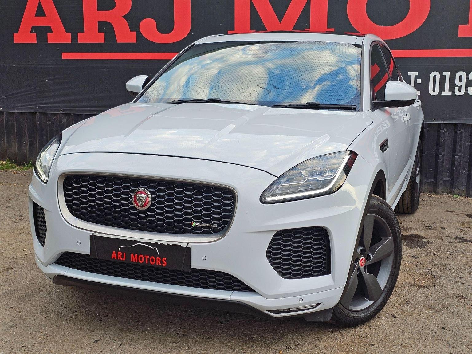 Jaguar E Pace