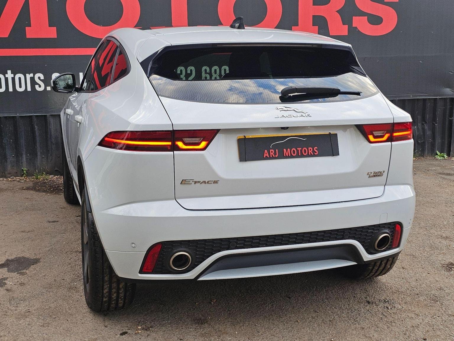 Jaguar E Pace