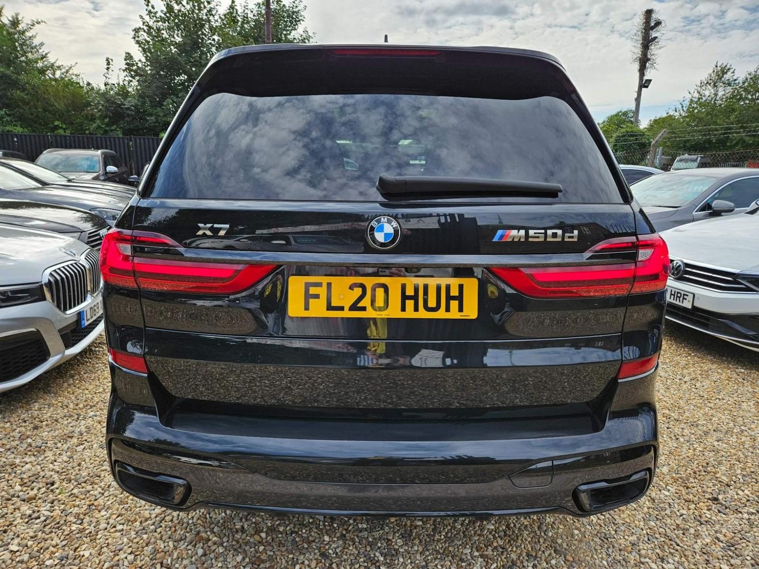 BMW X7