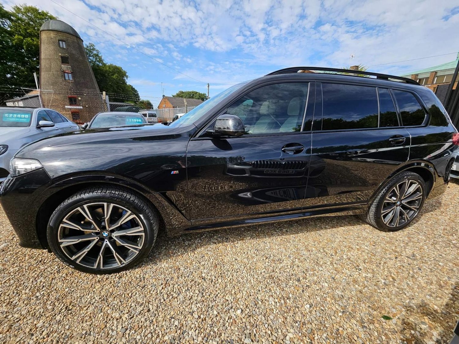BMW X7