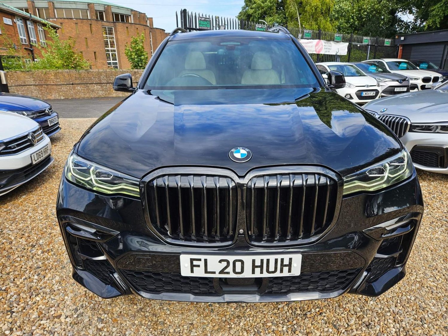 BMW X7