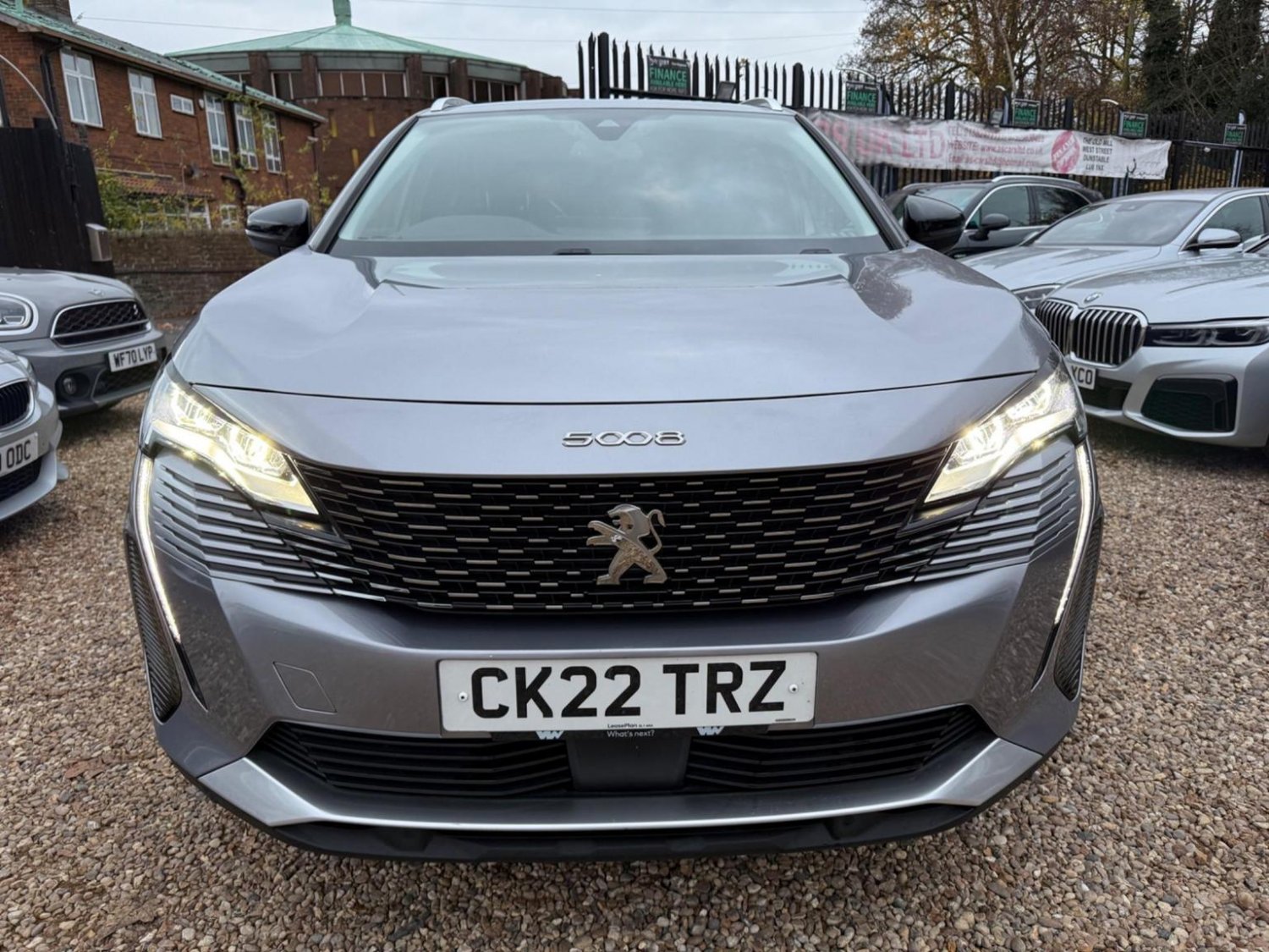 Peugeot 5008