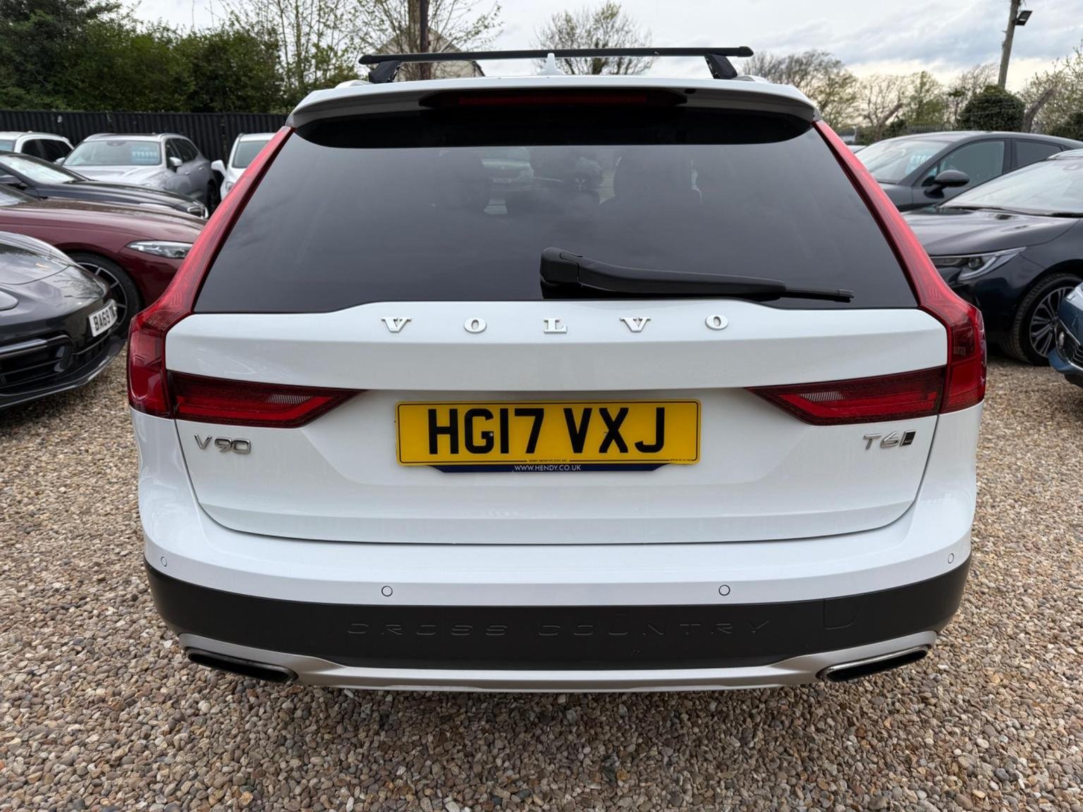 Volvo V90
