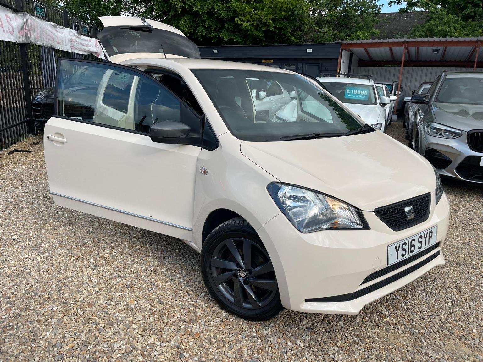 SEAT Mii