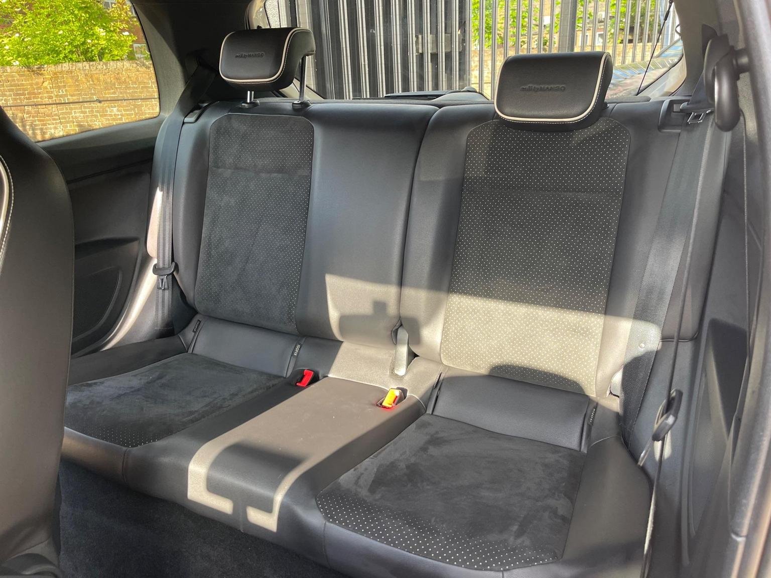 SEAT Mii