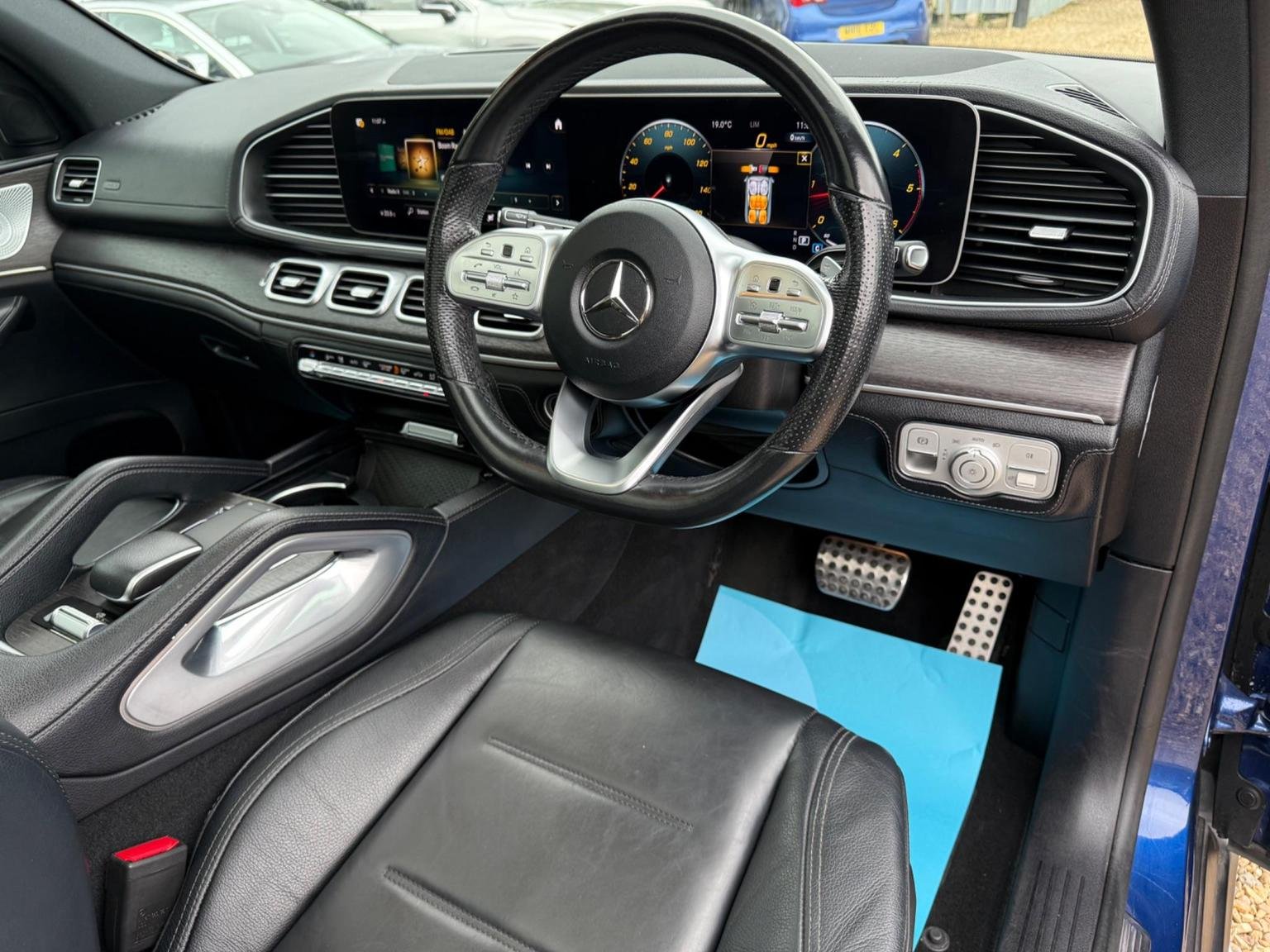 Mercedes Benz GLE-CLASS