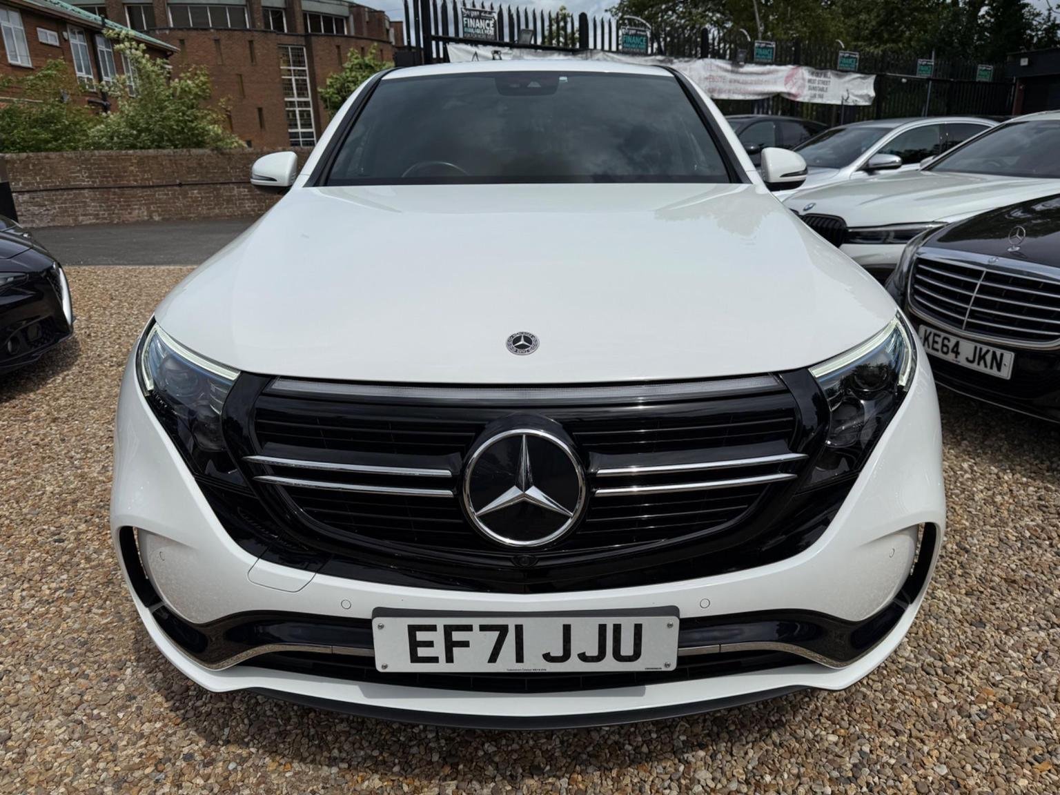 Mercedes Benz Eqc
