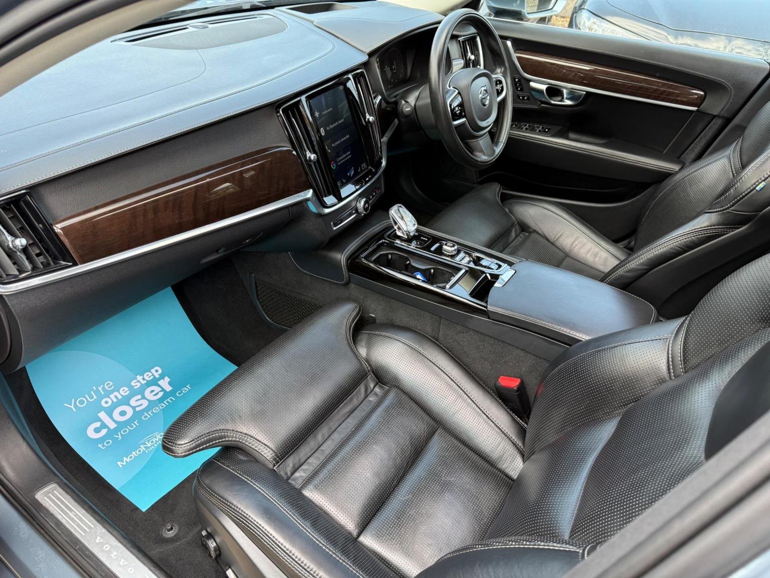 Volvo V90