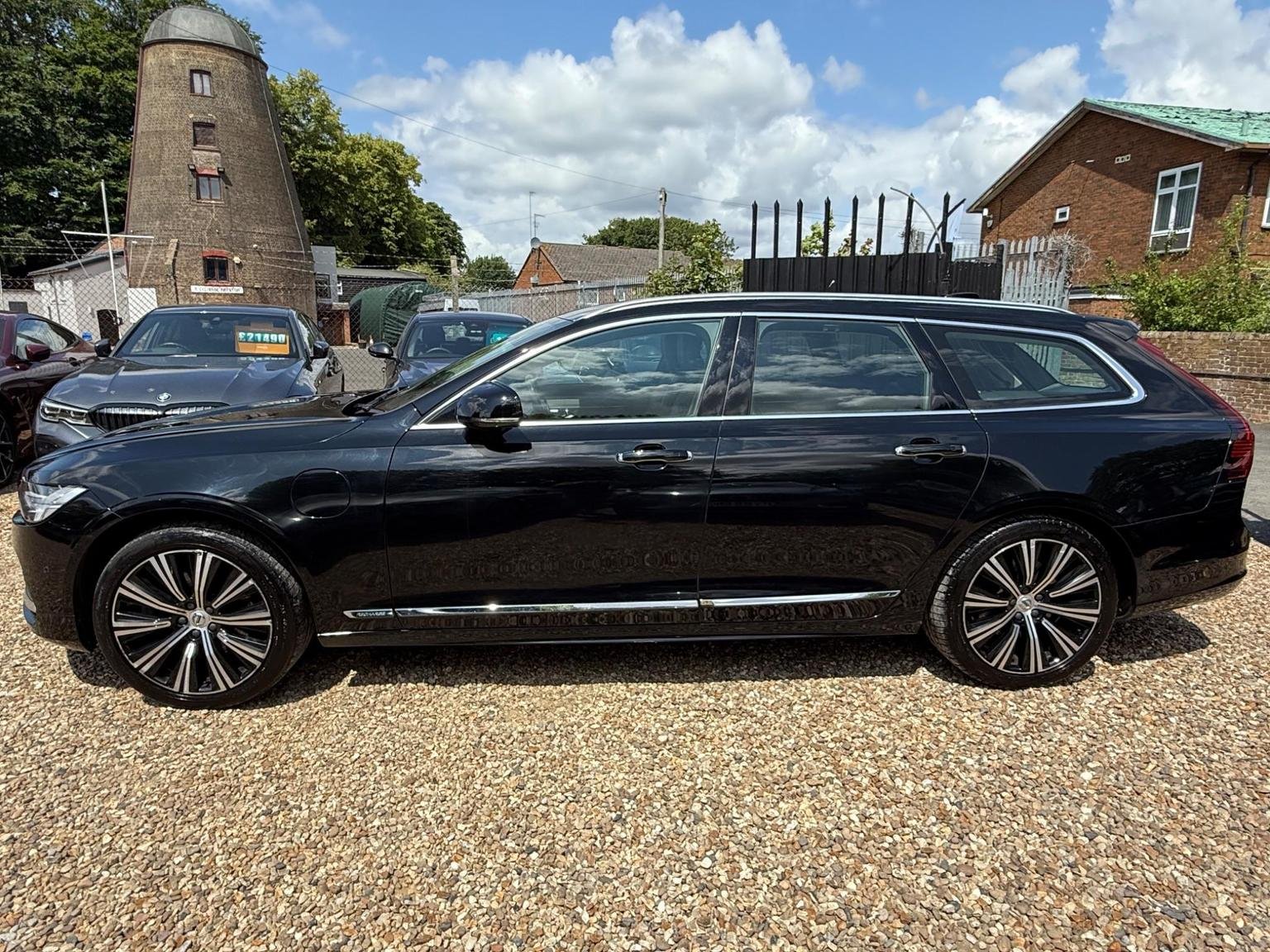 Volvo V90