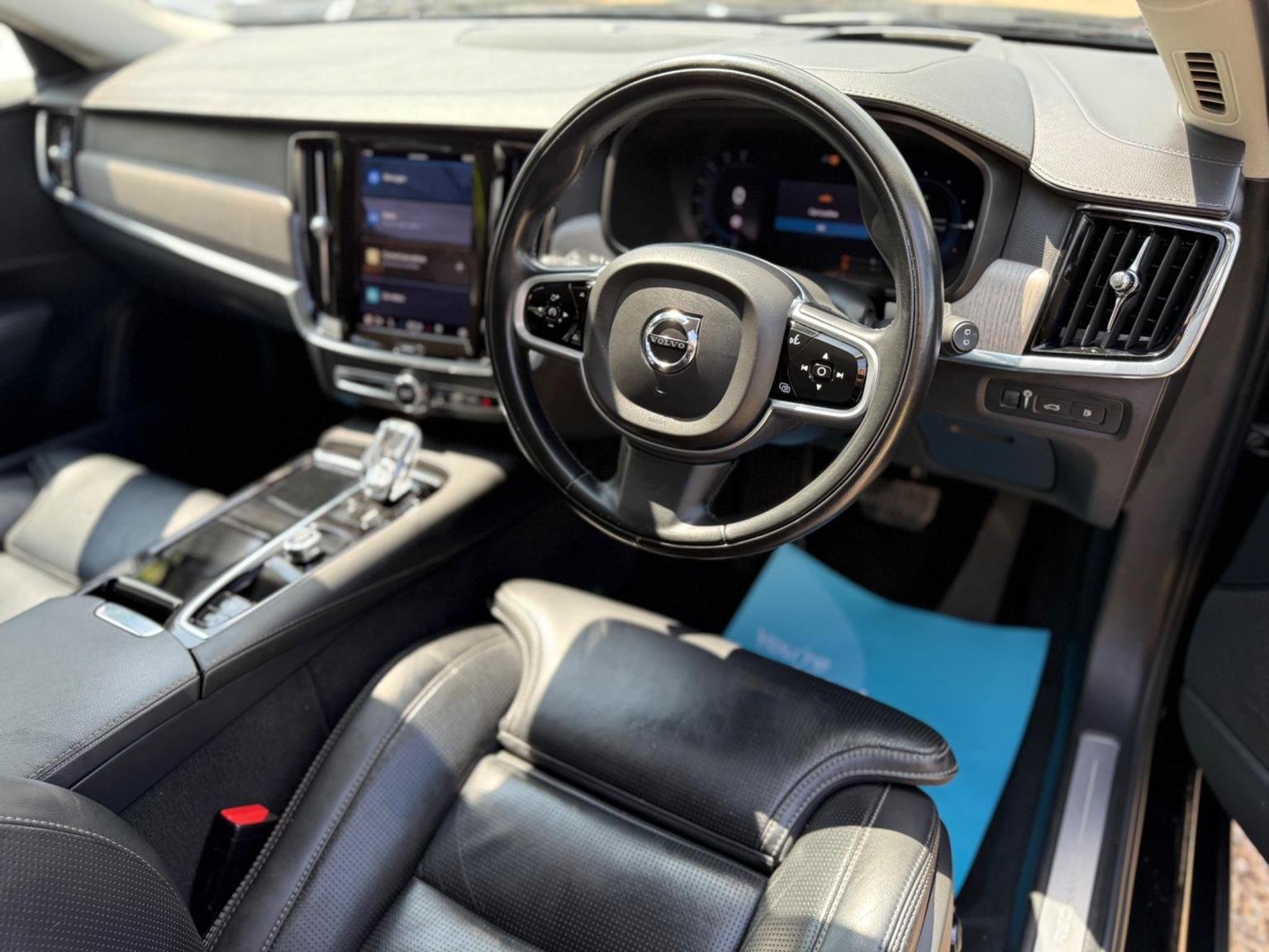 Volvo V90