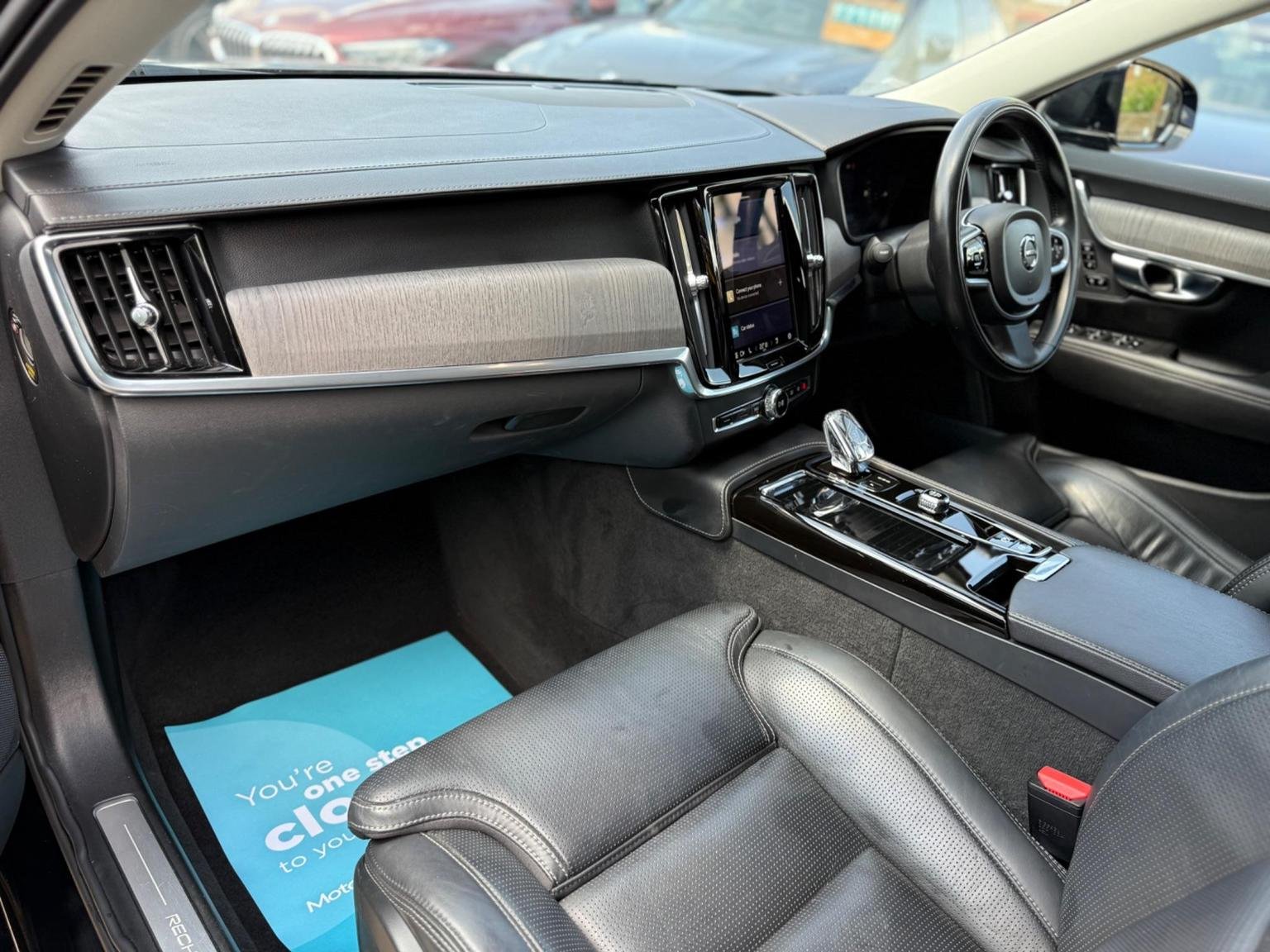 Volvo V90