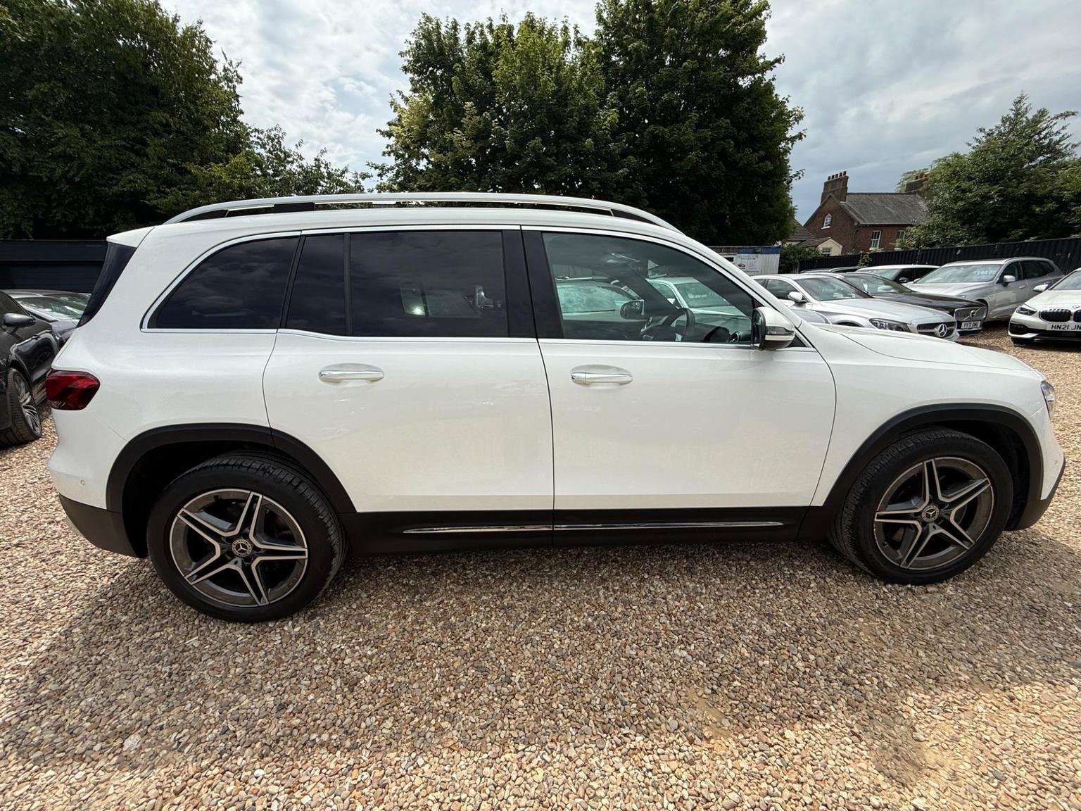 Mercedes Benz Glb